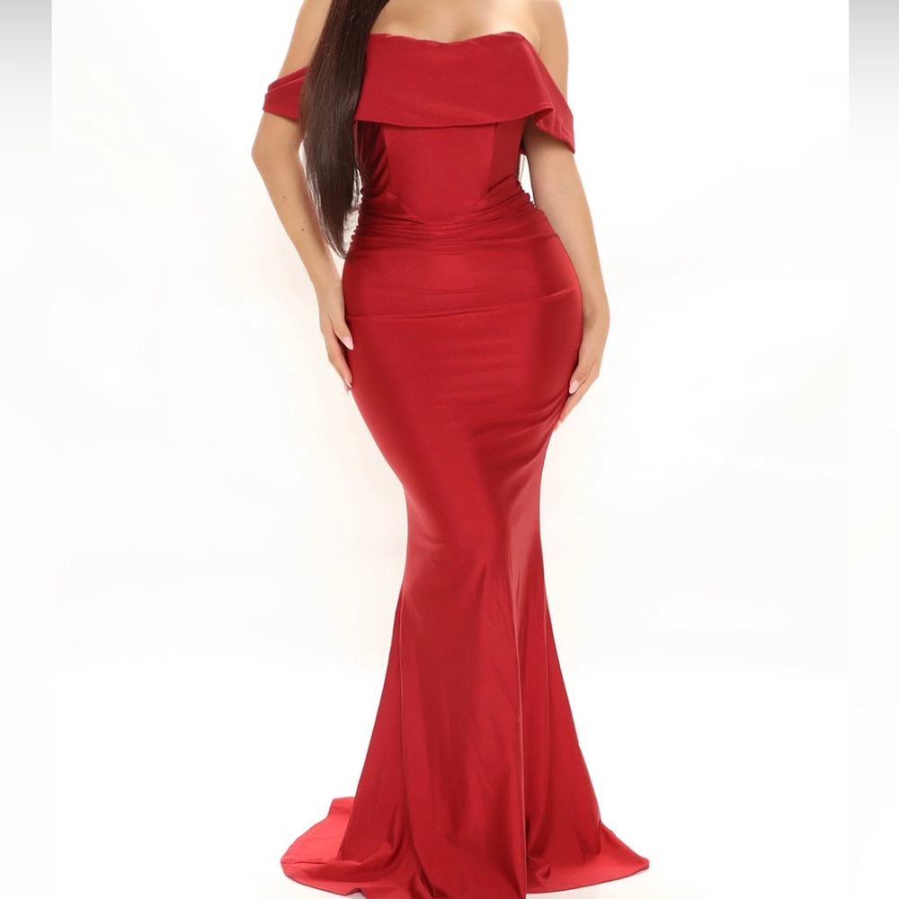 Burgundy Formal Maxi Dress